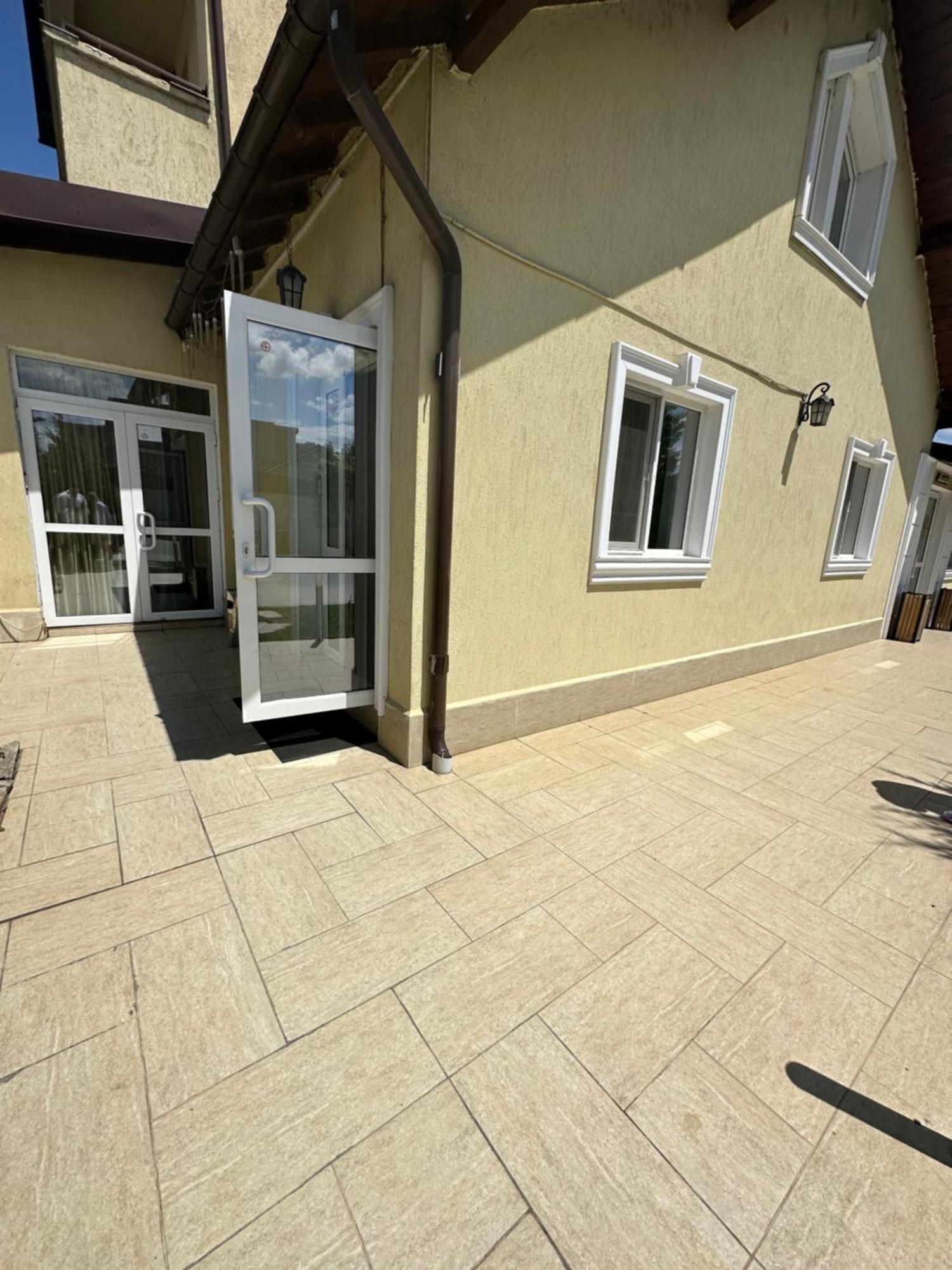 Casa Rustic Cazare Piteşti Exterior foto